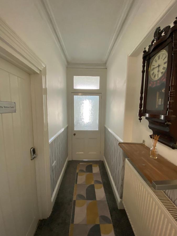 The Walnut Suite Lovely One Bedroom Flat In Stoke. Plymouth Exterior foto