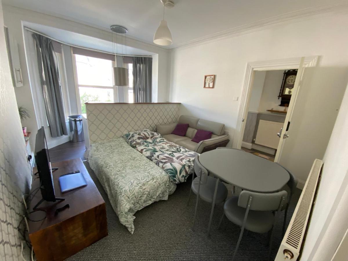 The Walnut Suite Lovely One Bedroom Flat In Stoke. Plymouth Exterior foto